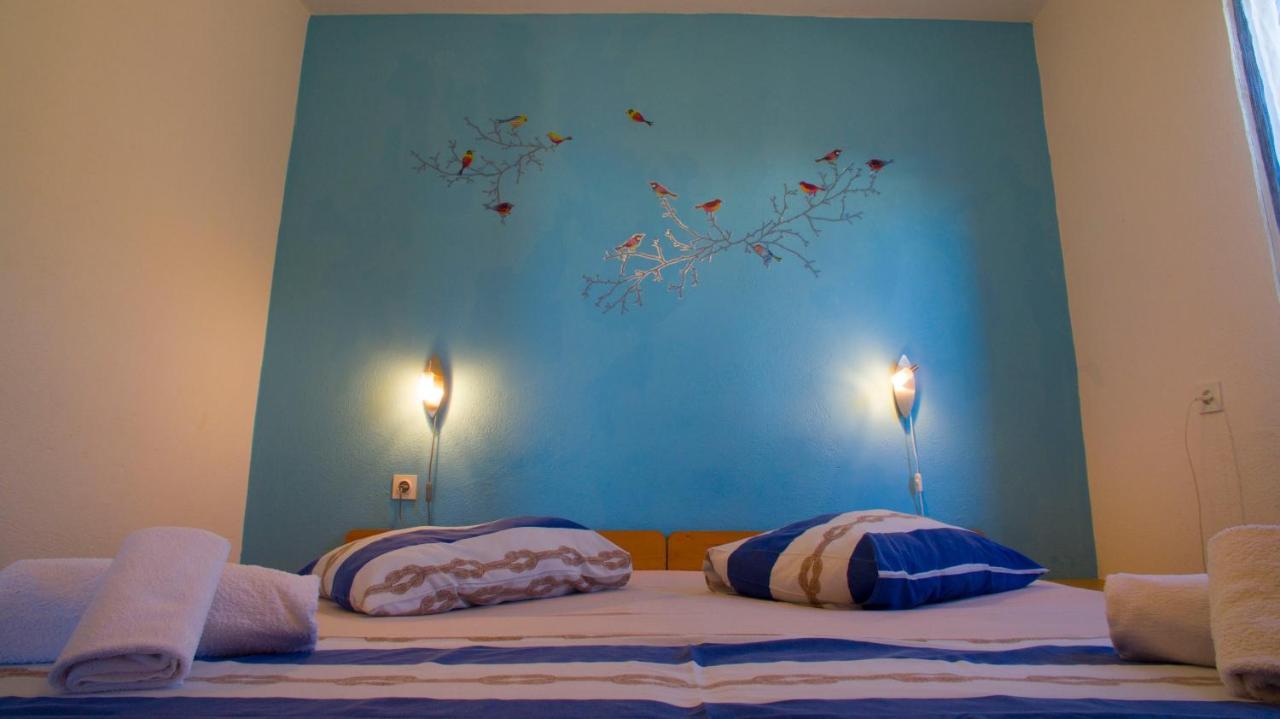The Sea House Apartments Vis Ngoại thất bức ảnh