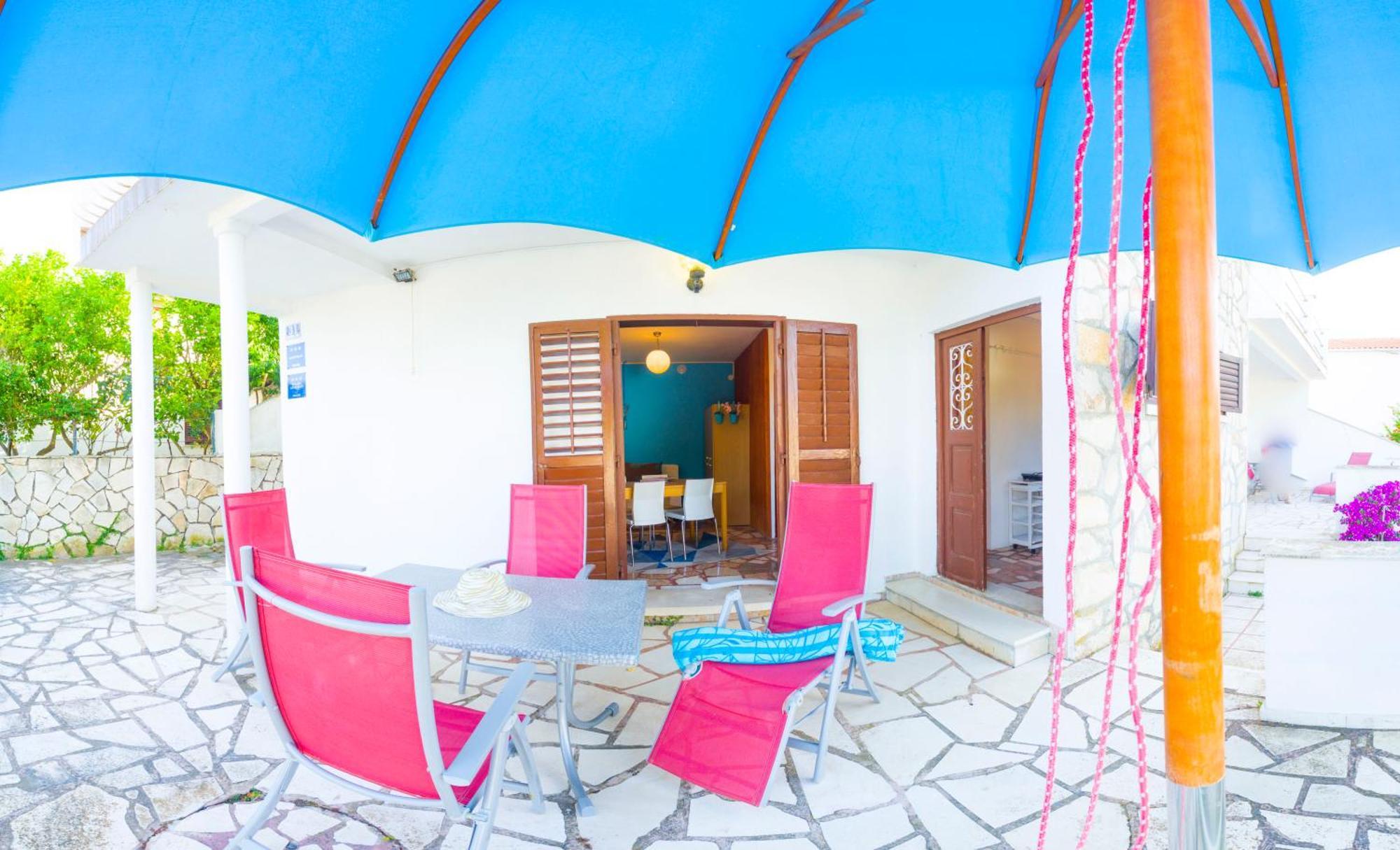 The Sea House Apartments Vis Phòng bức ảnh