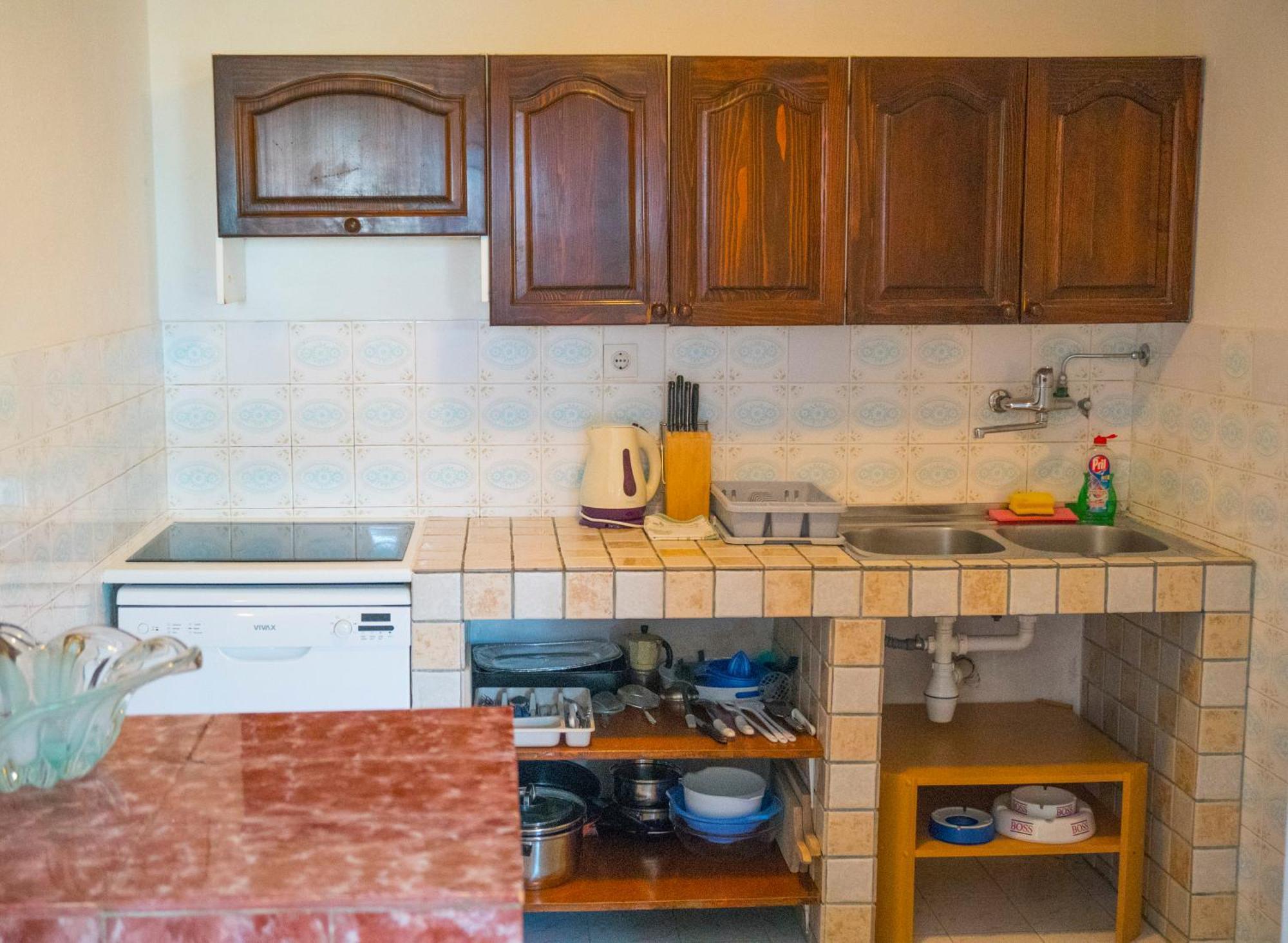 The Sea House Apartments Vis Phòng bức ảnh