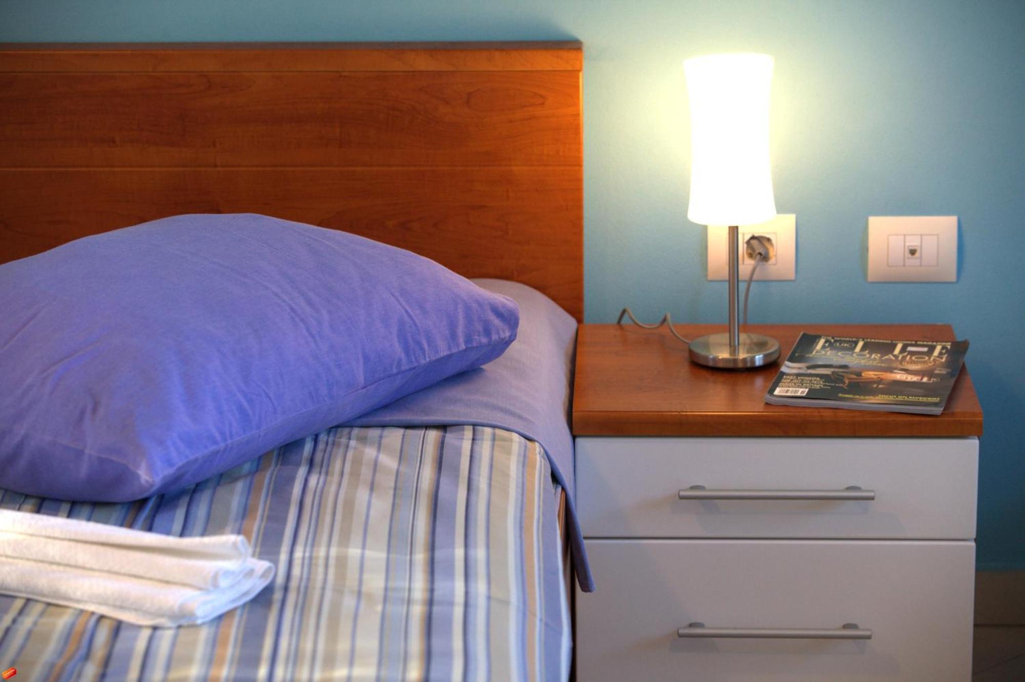 The Sea House Apartments Vis Phòng bức ảnh